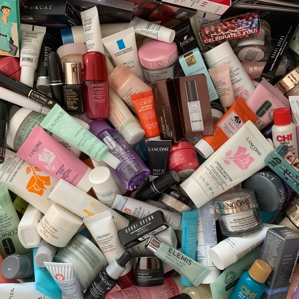 High End Lot Qty 10 Deluxe Travel Size Cosmetic Skincare Makeup Hair Samples NEW